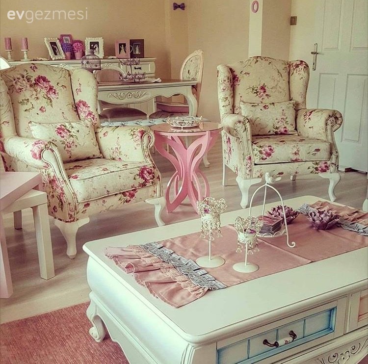 Berjer, Halı, Orta sehpa, Pembe