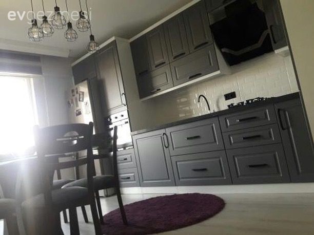 Bu Çiçeği Burnunda Mutfakta Nostaljik Stile Modern Dokunuşlar Katılmış!