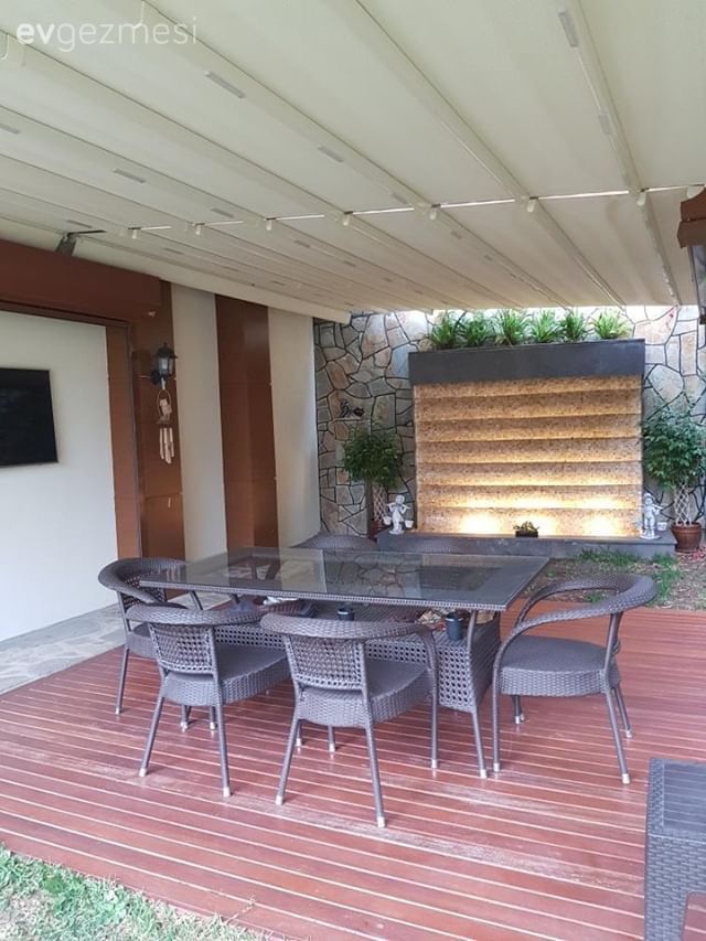 Bu Adana Evi Bahçesiyle Misafirleri Çok Sevdiğini Belli Ediyor!