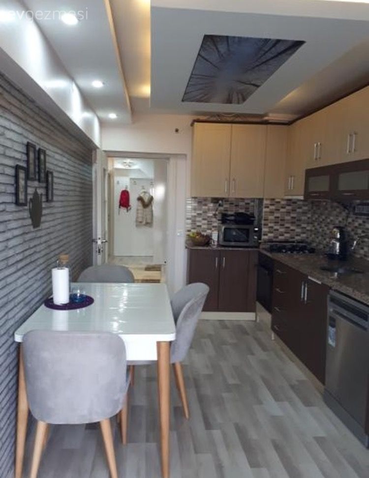 Gergi tavan, Mutfak, Mutfak masası, Gri