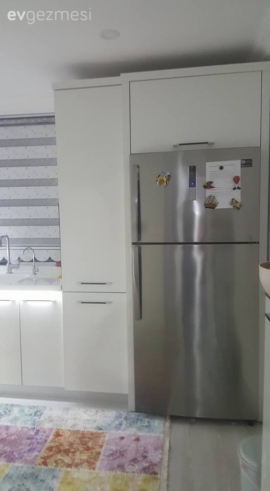 Fatıma hanımın tadilat sonrası kullanışlı ve modern olan mutfağı..