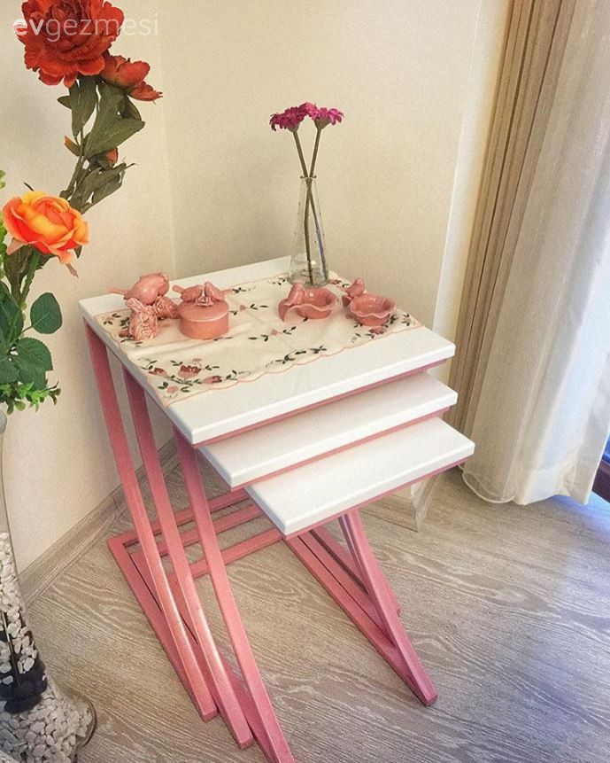 Müge hanımın pastel tonlarda huzurlu ve dingin evi..