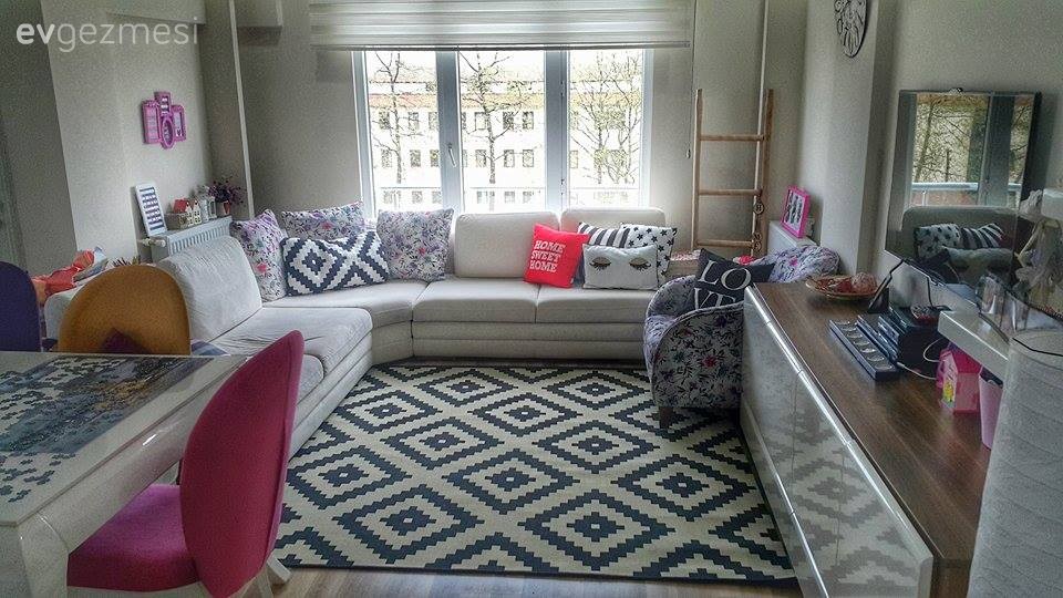 Beyaz, Ikea, Köşe koltuk, Salon, Siyah- Beyaz, Kırlent