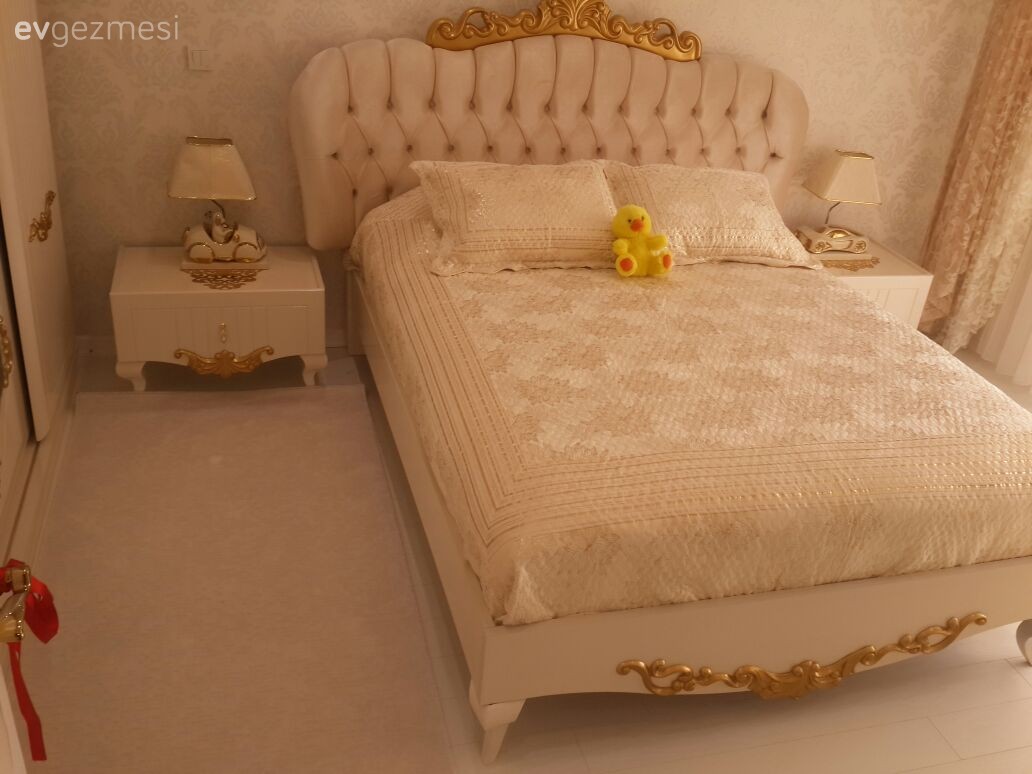 Altın, Yatak Odası