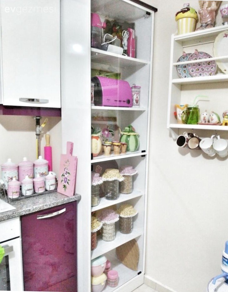 Keyifli renk ve desenlerde bir huzurhane: Genç çiftin evleri..