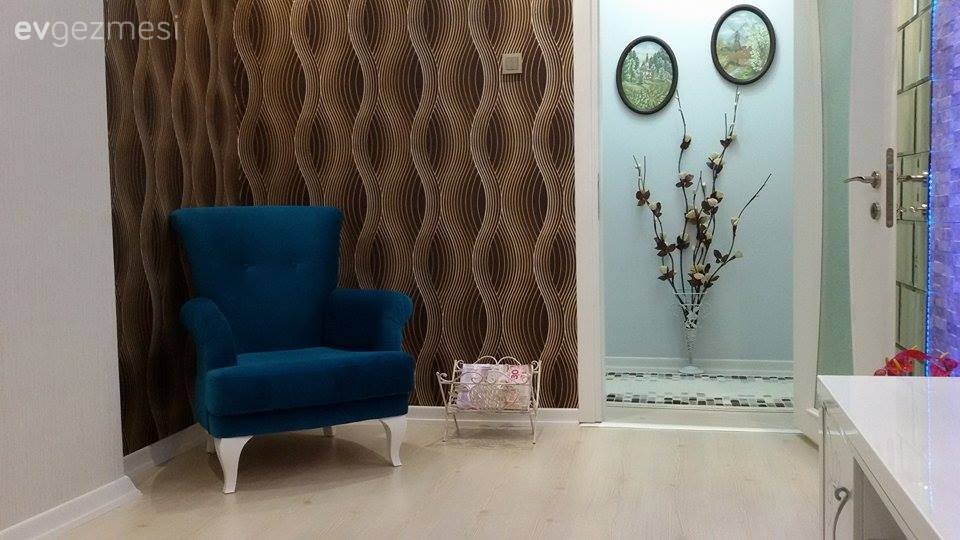 Spor ve monoton salondan, hareketli ve şık bir salona değişim..