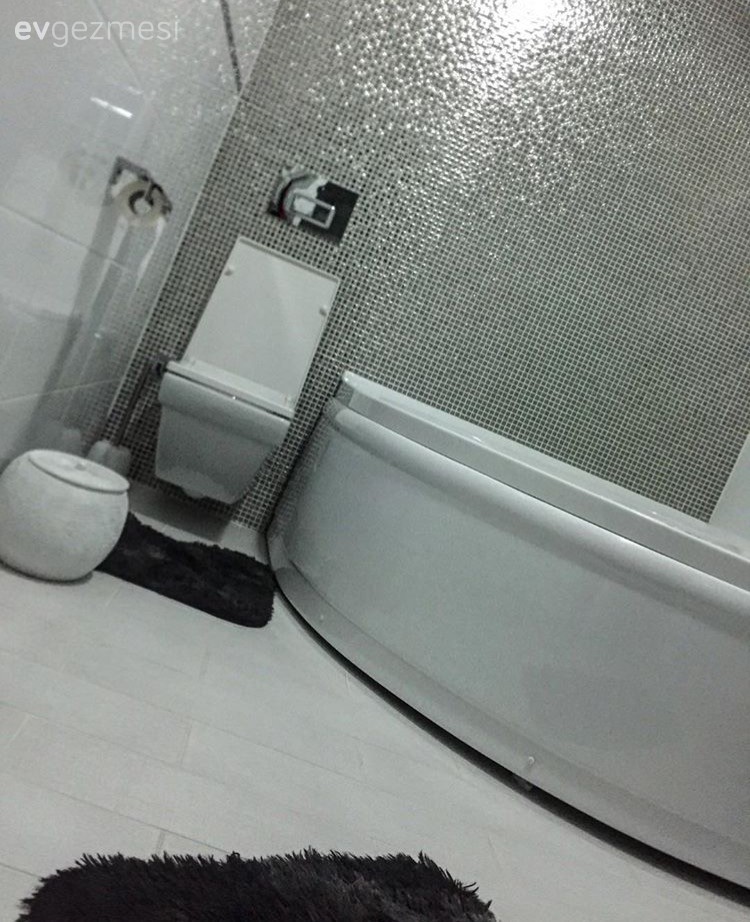 Ayna, Banyo