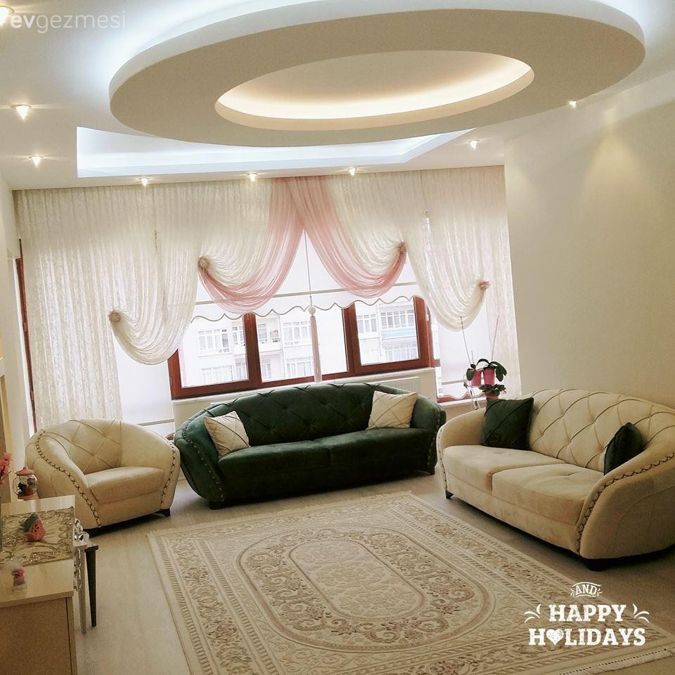 Gamze hanımın evinde romantik ve hareketli bir dekor..