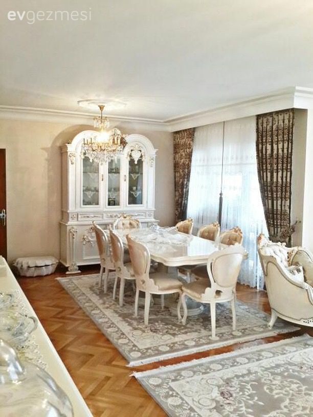 Klasik stiliyle gösterişli ve şık. Şefika hanımın salonu..