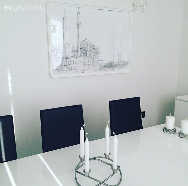 Mum, Tablo, Yemek Odası