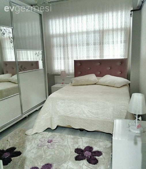 Beyaz, Pembe, Yatak Odası