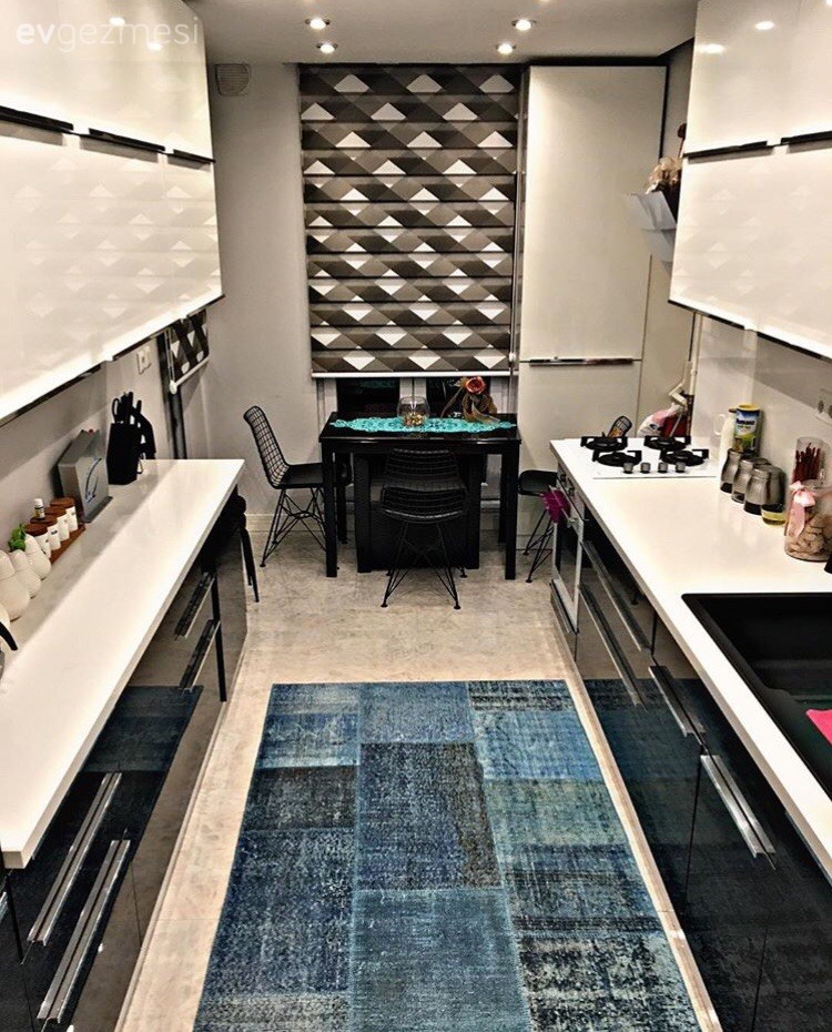 Klasik stilde şık ve gösterişli bir ev..