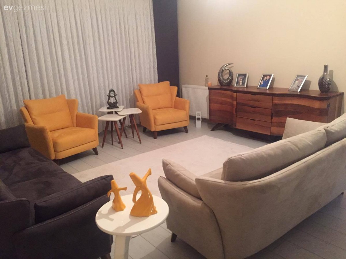 Ahşap Mobilya, Halı, Kahverengi, Konsol, Krem, Perde, Salon, Sarı