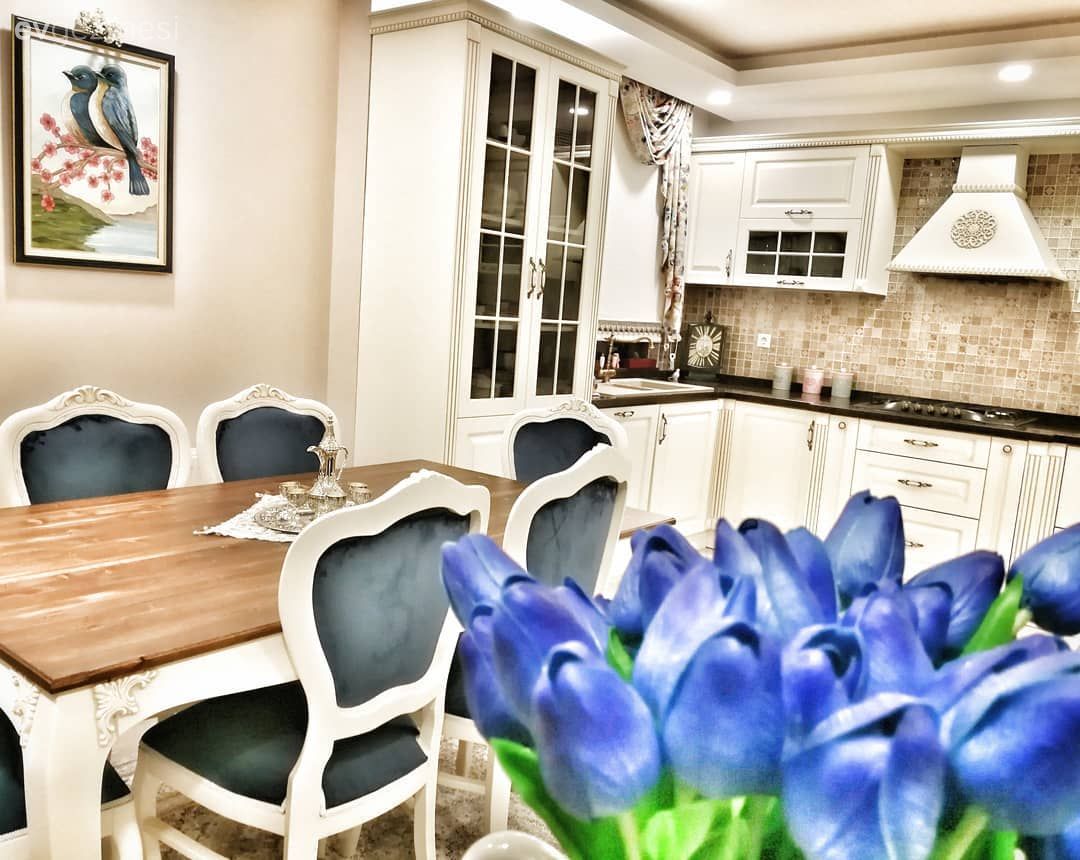 Mutfak, Beyaz mutfak, Country mutfak, Country mutfak masası, Mutfak masası, Mavi, Tablo