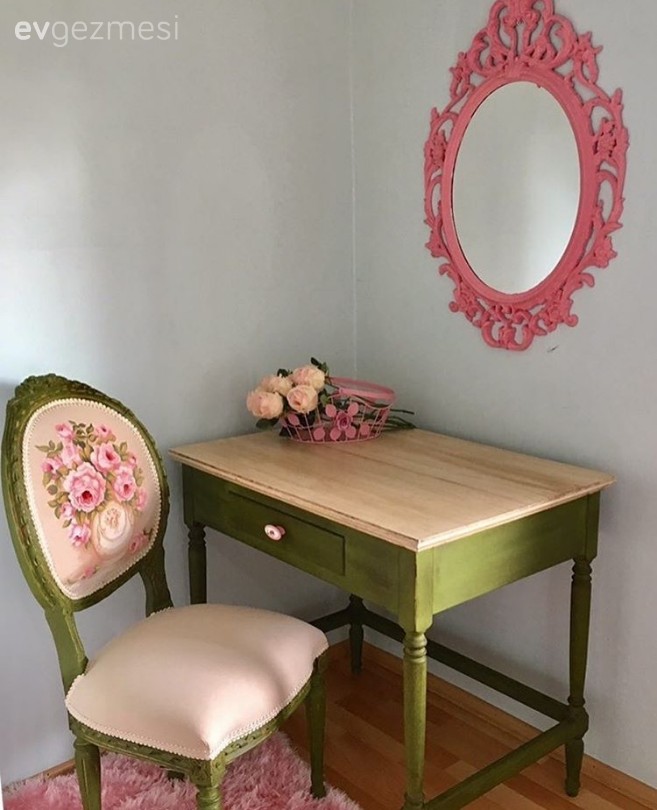 Eski takımın göz alıcı yeşil ve pembe takıma dönüşümü. Şule hanımdan..