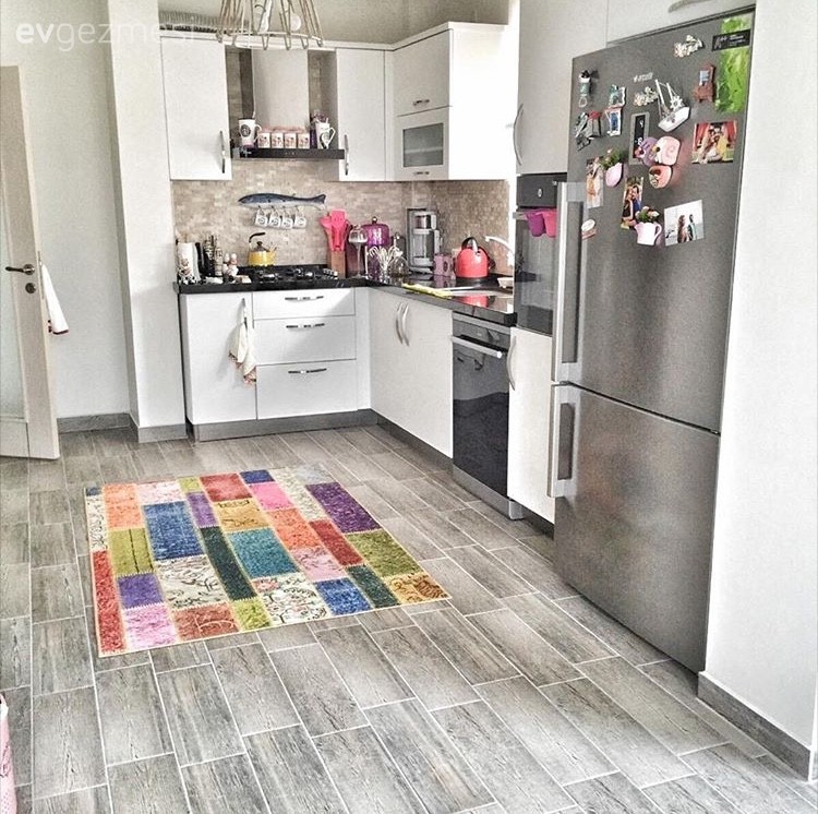 Beyaz mutfak, Halı, Mutfak