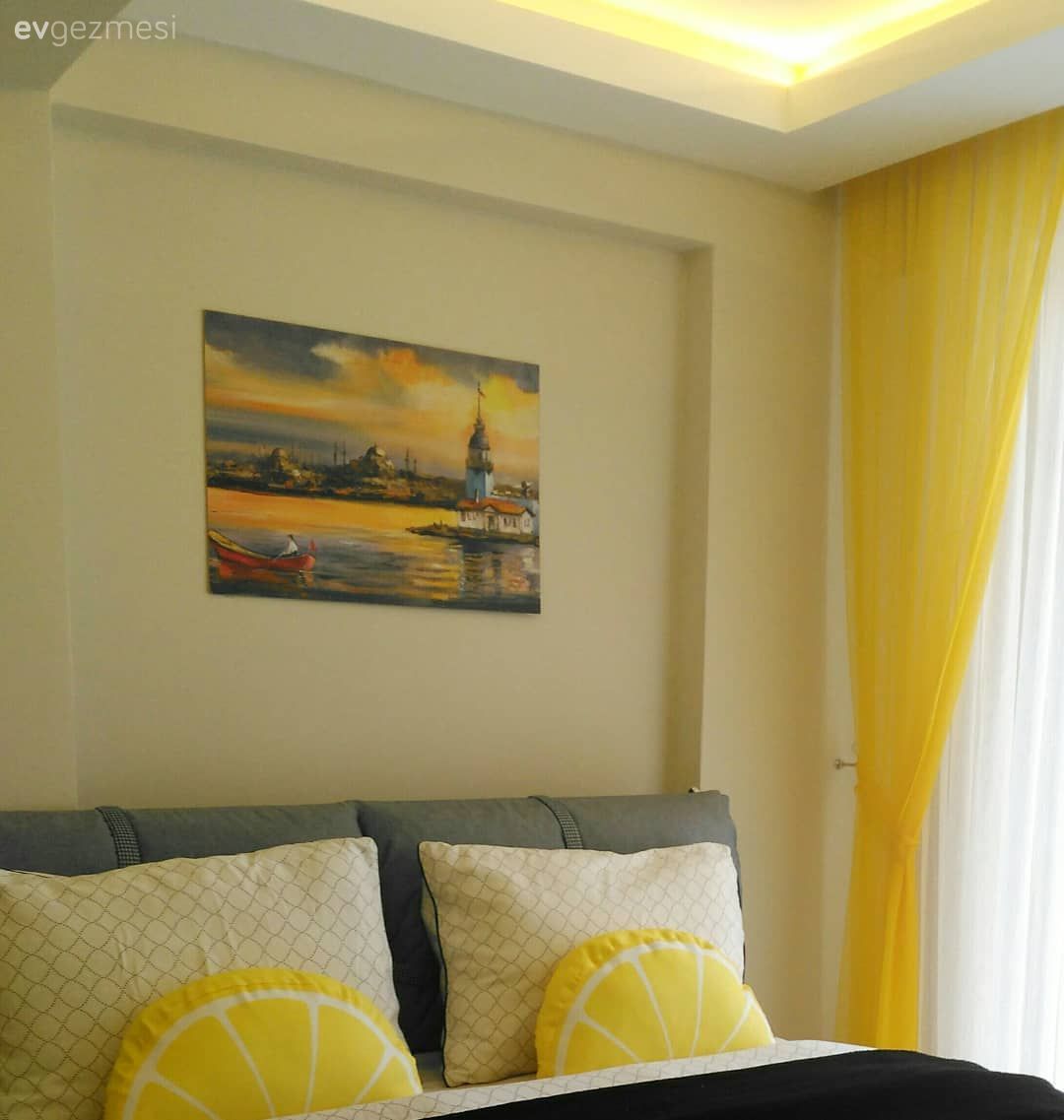 Yatak Odası, Sarı, Perde