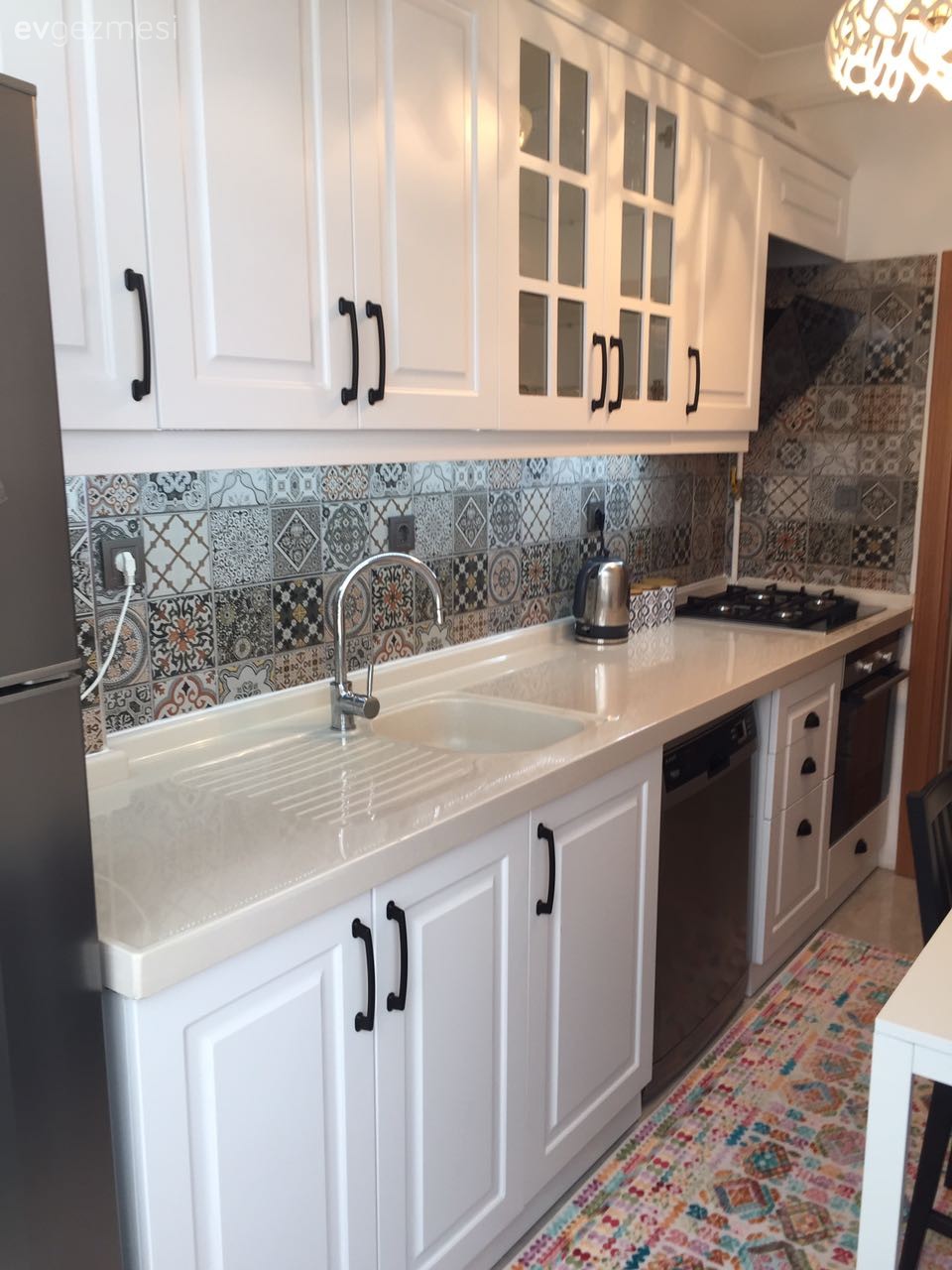 Komple bir tadilattan öncesi/sonrası kareler. Nurullah beyin evi..