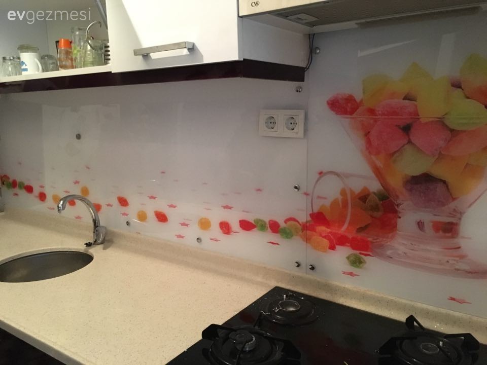 3D panel ile havası tamamen değişen bir mutfak..