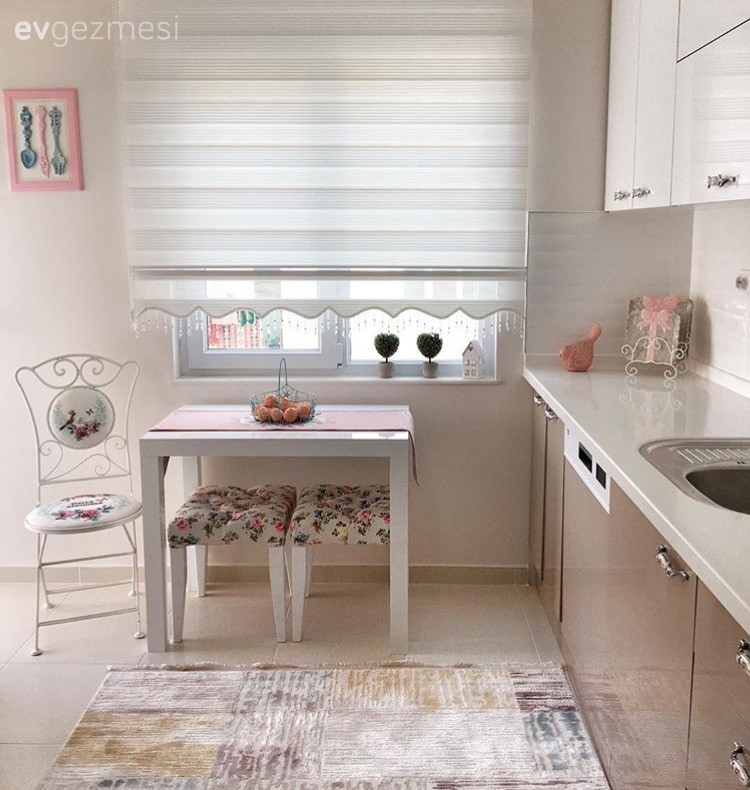 Sıcak renkler, zarif stil: Hatice hanımın keyifli evi..