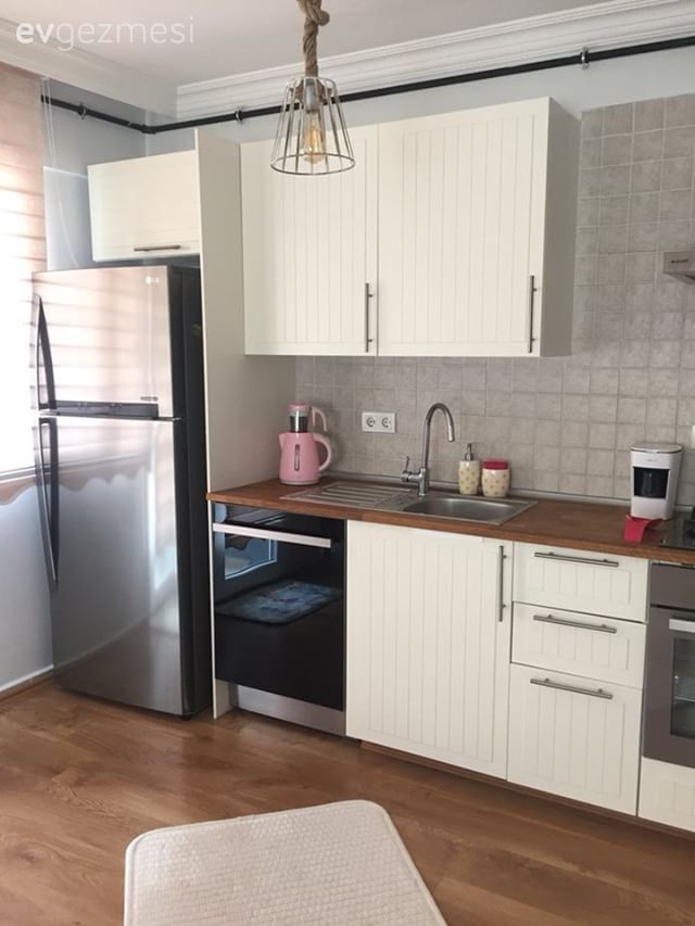 Krem mutfak, Avize, Mutfak, Ahşap mutfak tezgahı