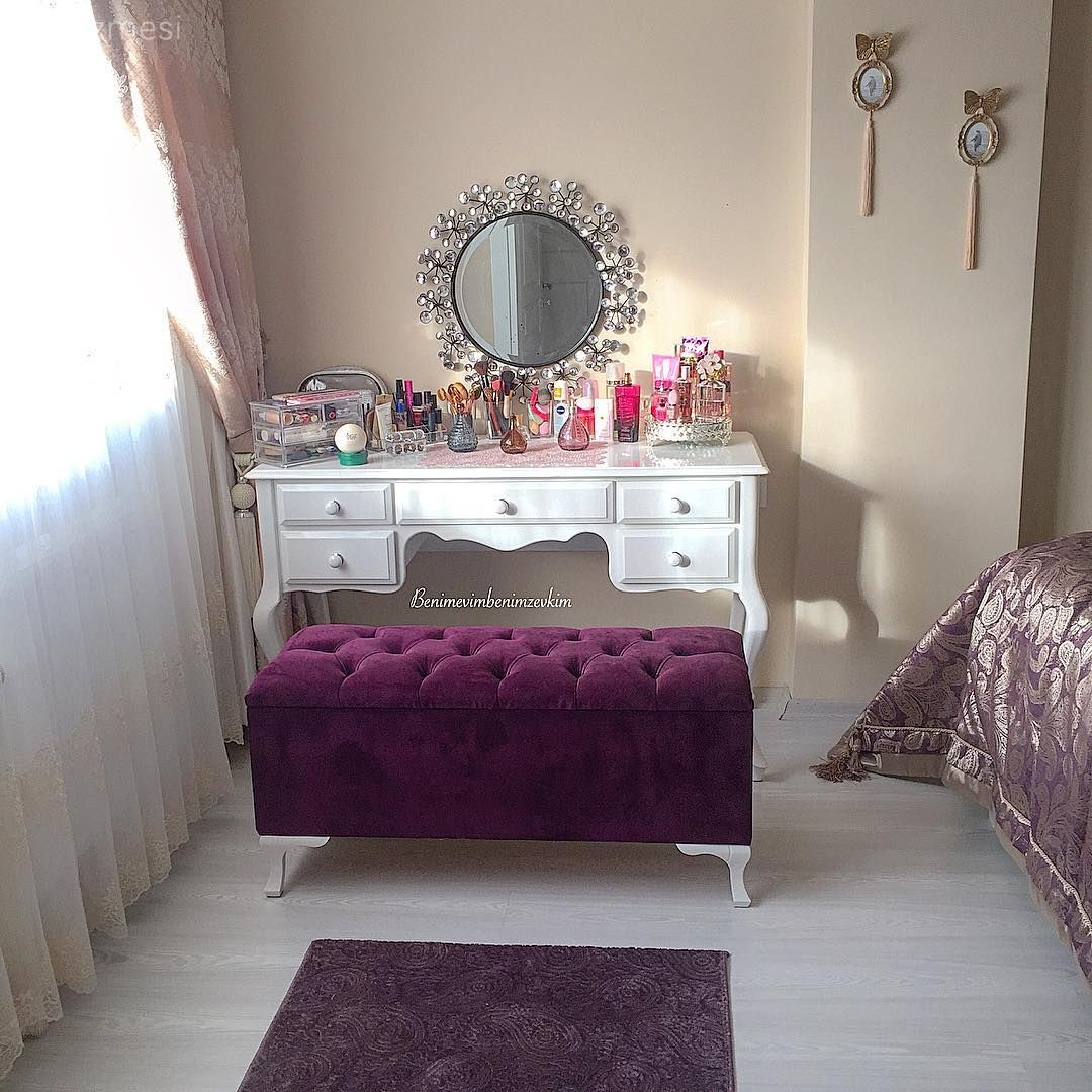 Puf, Mor, Yatak Odası