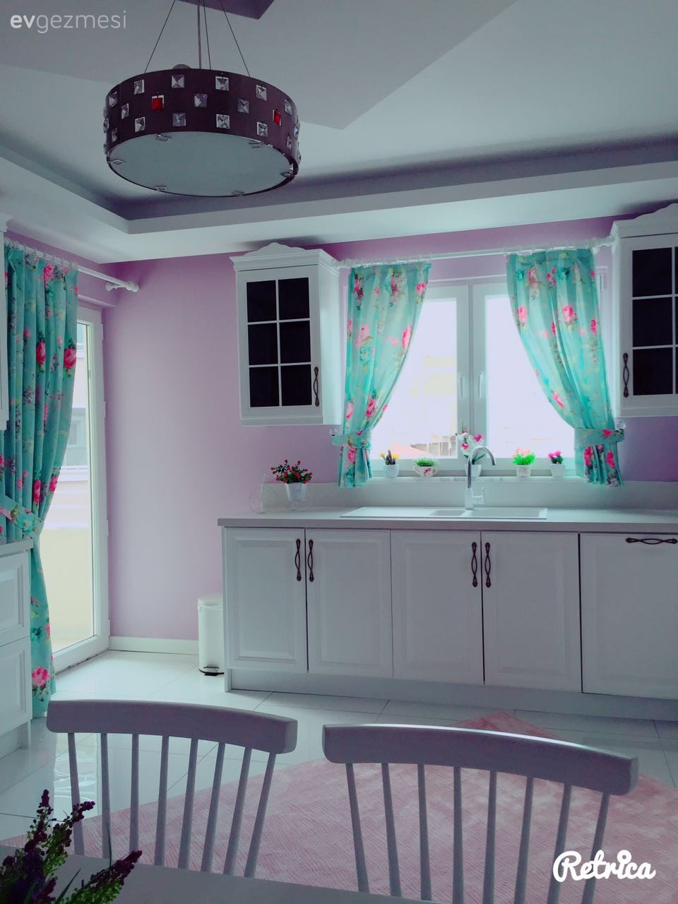 Nükhet hanımın her odası ayrı zevkli, stil sahibi evi..