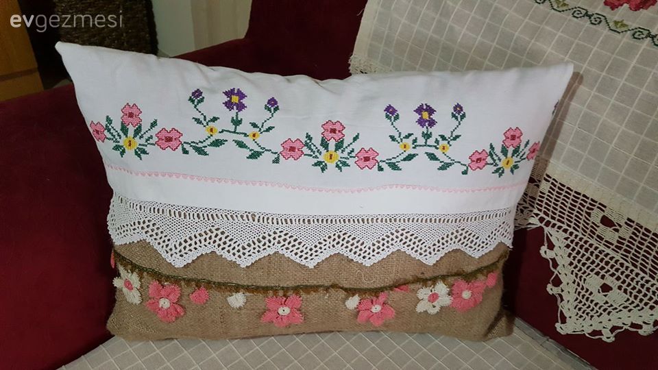 Yaşanmışlıklar Tülay Hanım'ın Evine Nakış Nakış İşlemiş!