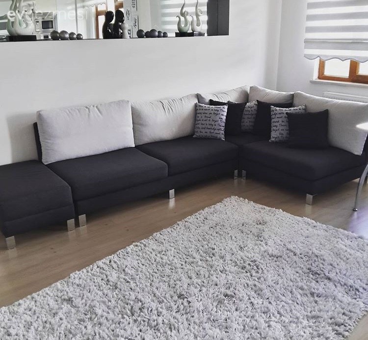 Yağmur hanımın renkli eklemelerle dinamik bir havaya bürünen evi..