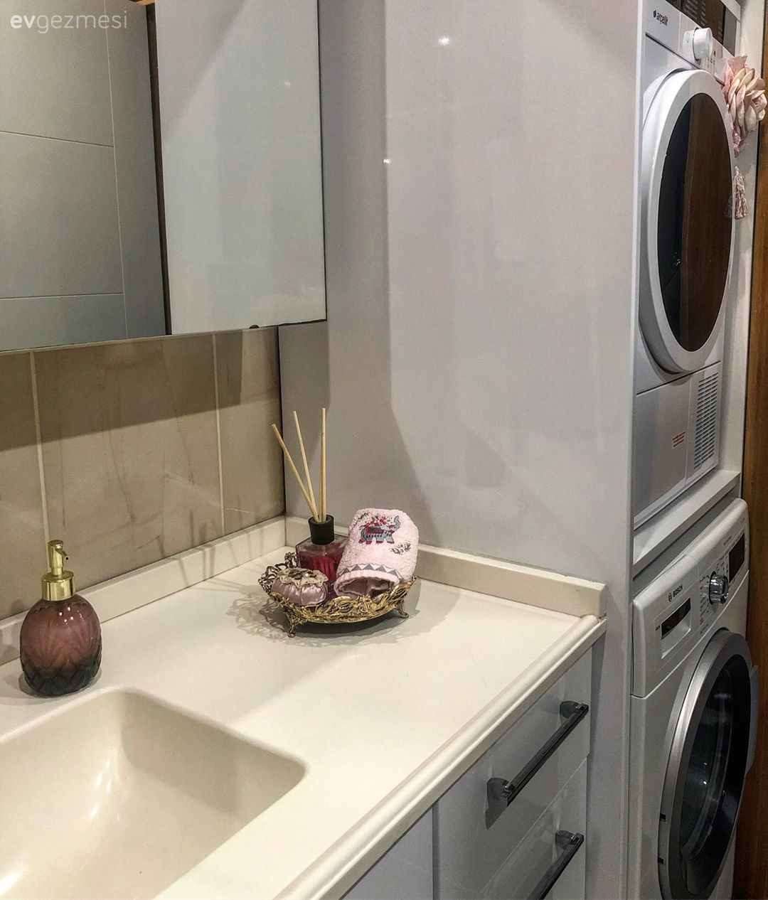 Banyo, Banyo dolabı