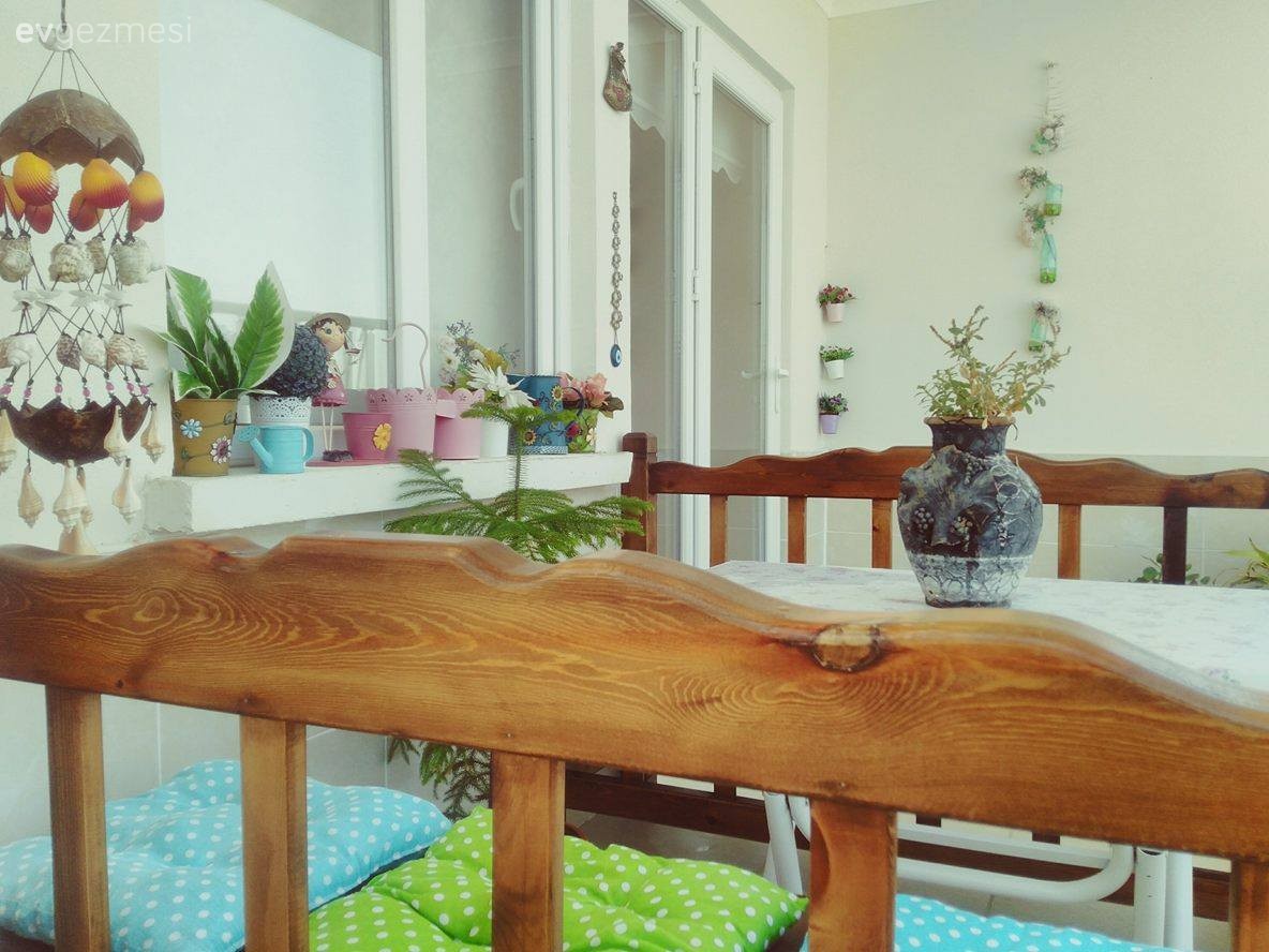 Kıvılcım hanımın klasik ve modernin harmanı, şık evi..