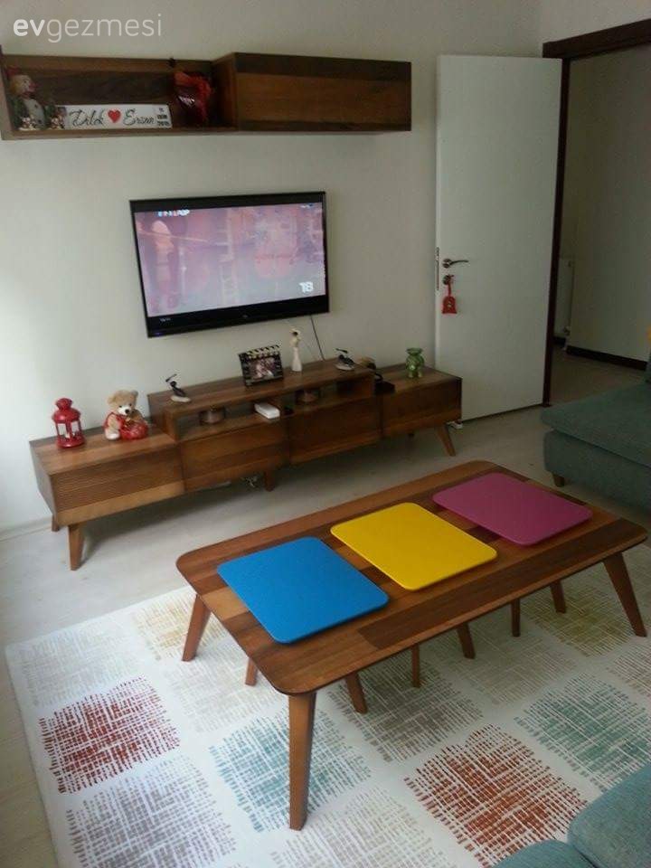 Dilek hanımın sade ve zarif evinden kareler..