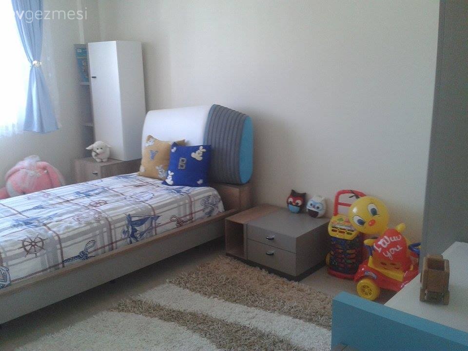 Yasemin hanımın monokrom krem renkle, sakin ve zarif evi..