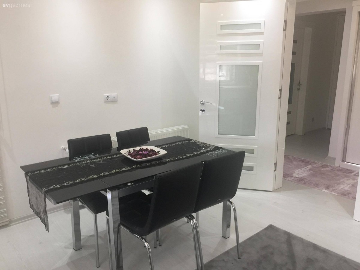 Mutfak, Mutfak masası