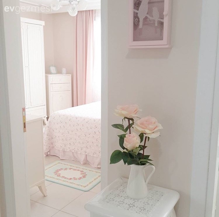 Antre, Dekoratif Objeler, Hol