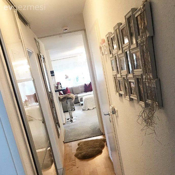 Kırmızı Detaylar Bu Eve Cazibe Katıyor