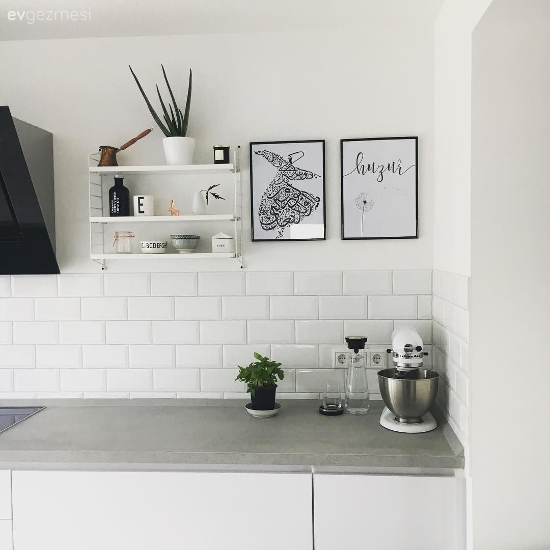 Harika illüstrasyon ve posterler ile kimlik sahibi bir dekor. Tadilat geçiren evin öncesi&sonrası..