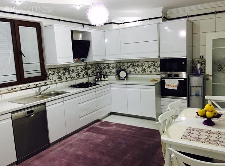 Rümeysa hanımın şık ve dingin evi..