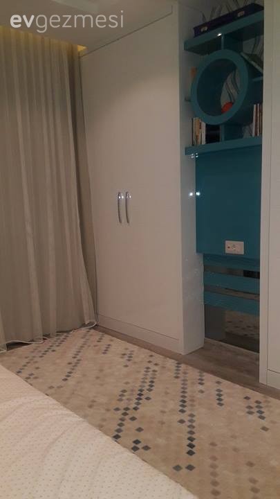 Çocuk Odası, Genç odası