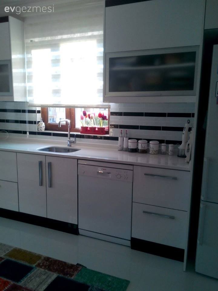 Aysun hanımın abartıdan uzak ve ferah yeni evi..