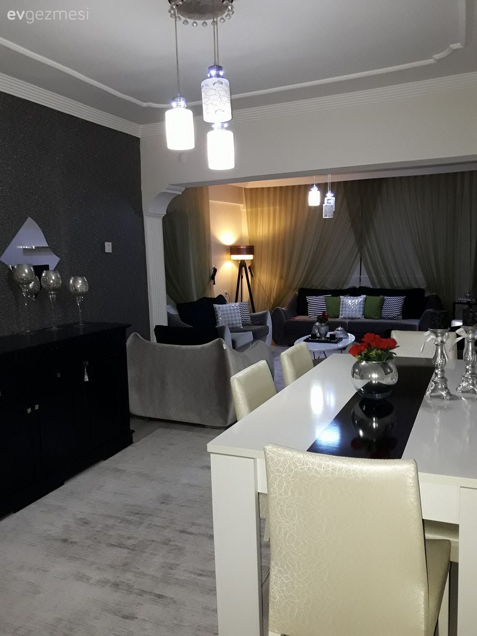 El emeği parçalarla, göz alıcı ve şık: Sibel hanımın evi..