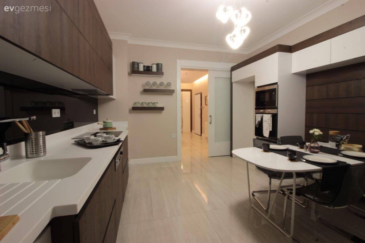 Modern mutfak, Mutfak, Mutfak masası, Ekstra mutfak dolabı, Ahşap mutfak