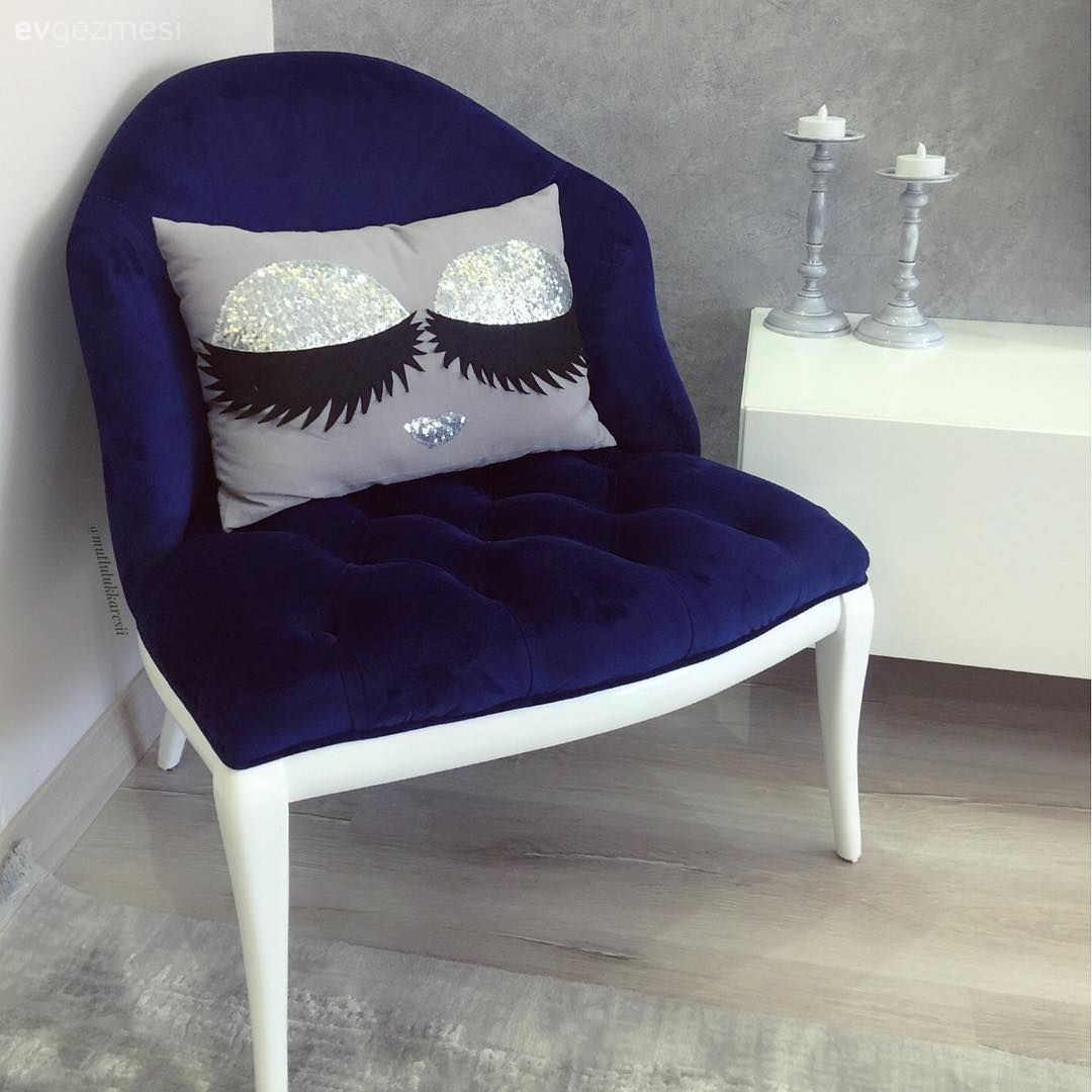 Salon, Gri duvar, Berjer, Lacivert