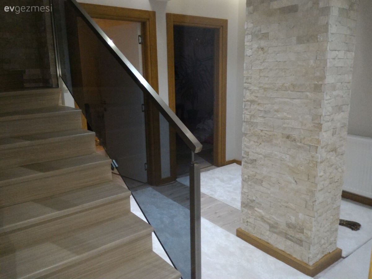 Antre, Merdiven, Taş duvar