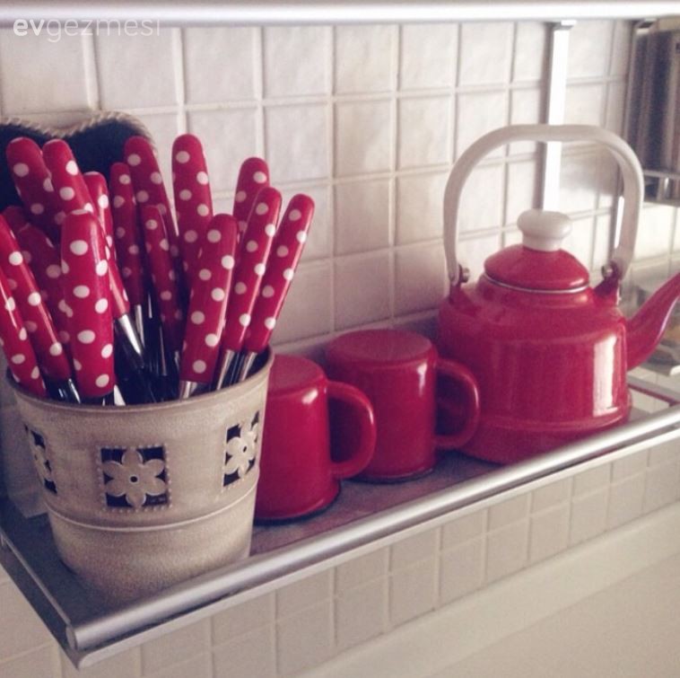 Harika dekoratif obje ve sunum fikirleriyle, sıcacık bir ev..