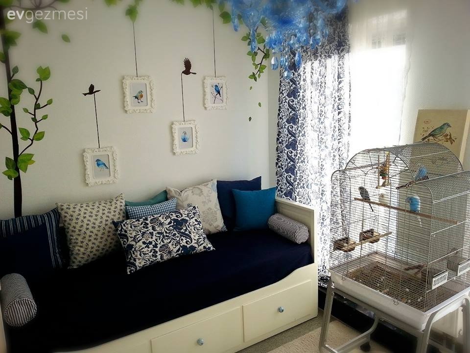 Gökçe Hanım'ın akdeniz esintileriyle dolu evinde mavinin 50 tonu