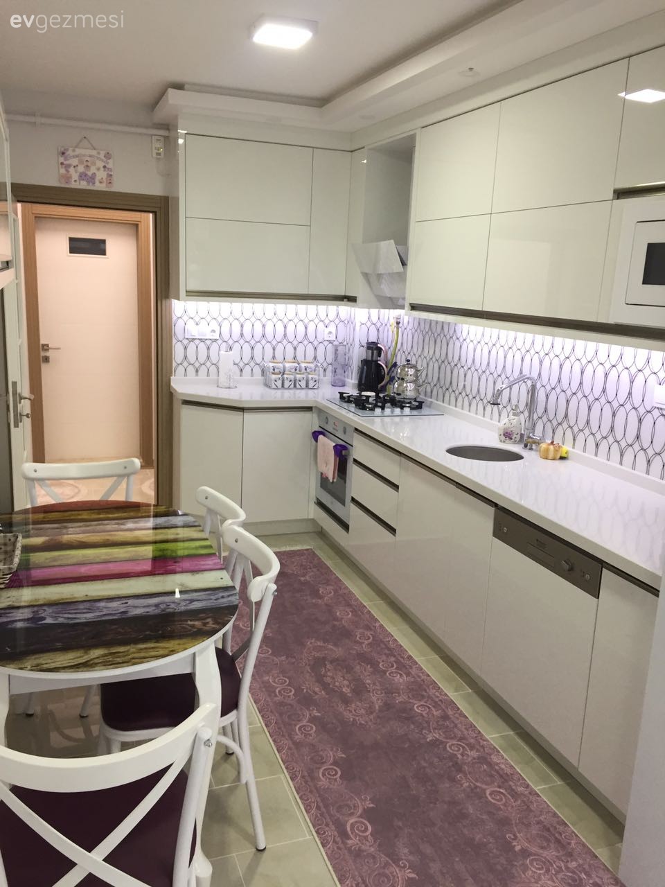 Ne eksik, ne fazla.. Sinem hanımın sakin ve huzur veren dekoru..