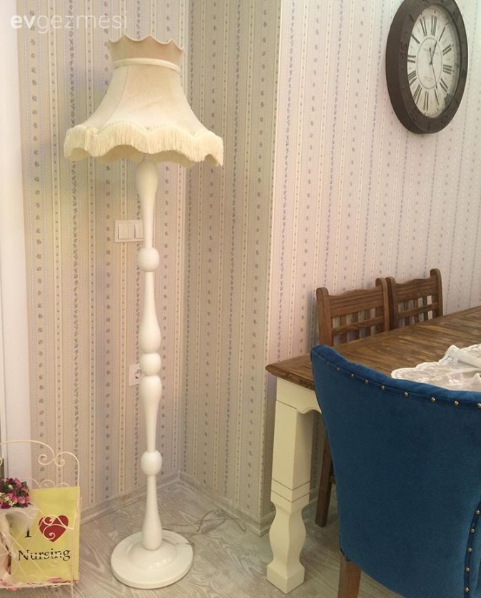 Aydınlatma, Duvar dekorasyonu, Duvar kağıdı, Salon