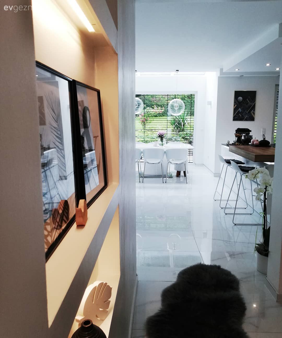 Güçlü Renkler, Stil Sahibi Detaylar: Çağdaş Stilde Bir Ev