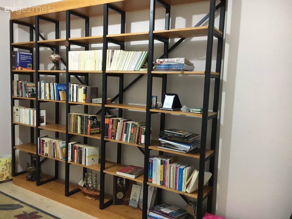 Çalışma odası, Kitaplık